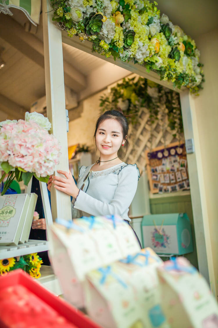 左婵.jpg