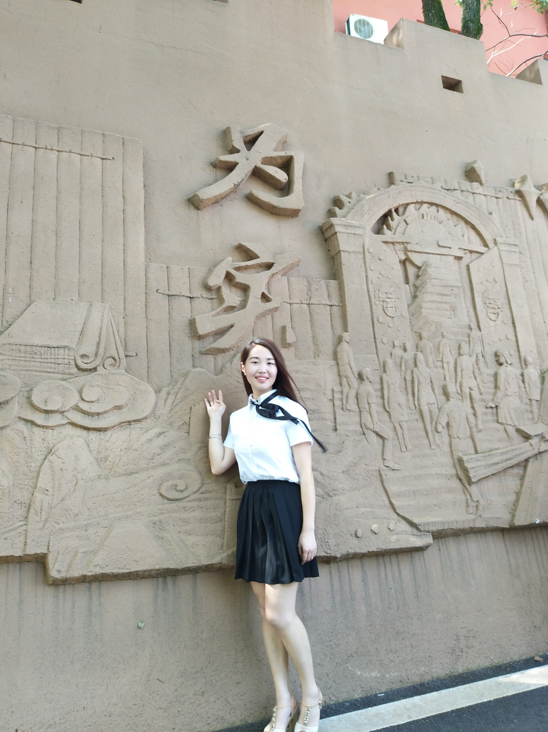 1505984032655030305.jpg 刘旺.jpg